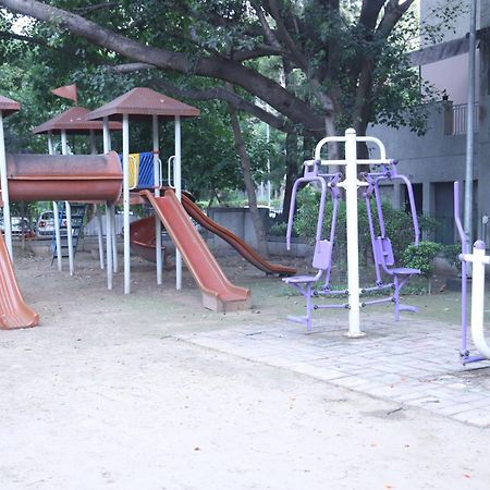 Divine India Service Apartment 3Bhk,B57 Sarita Vihar,Apollo New Delhi Eksteriør billede