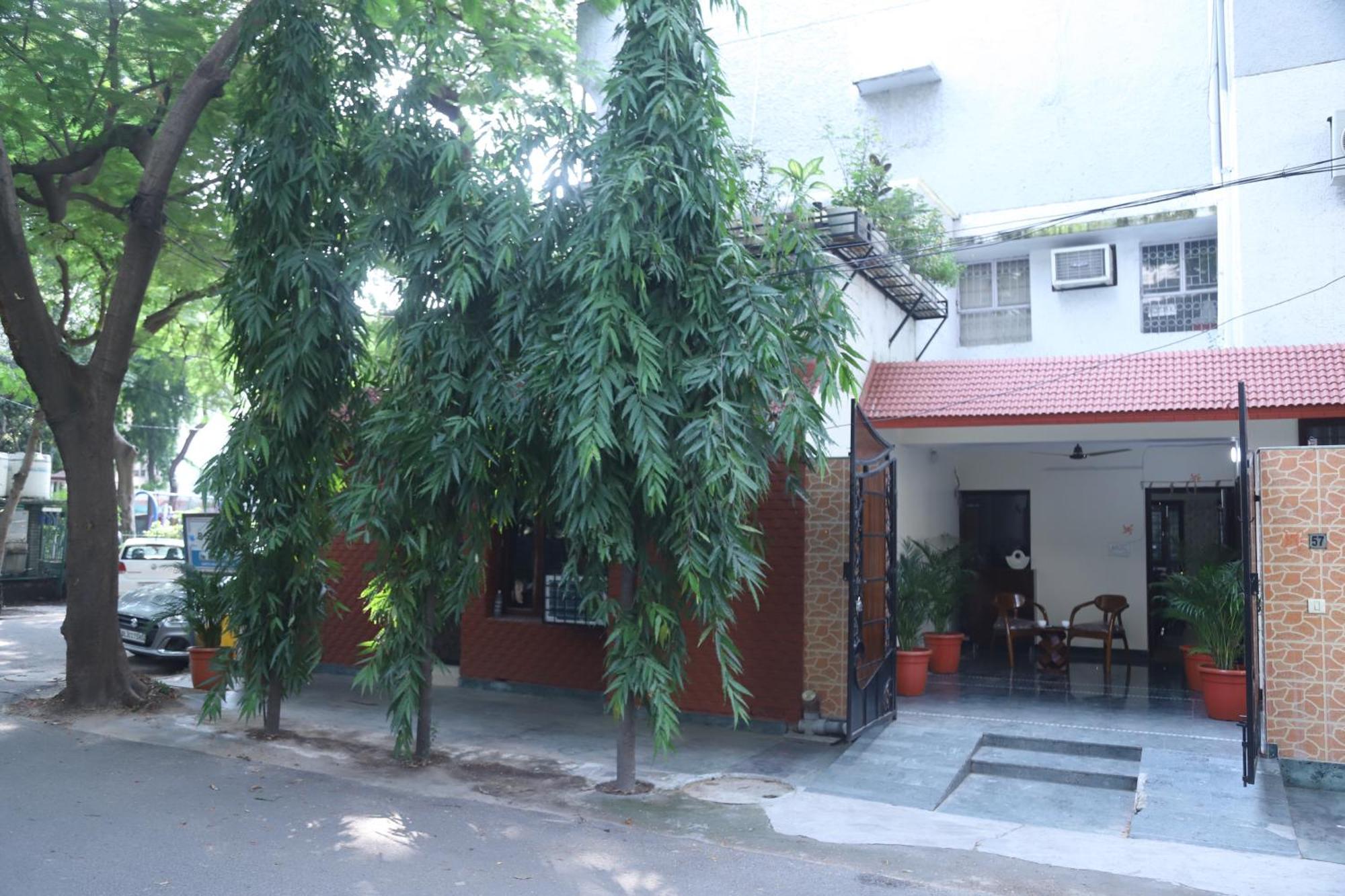 Divine India Service Apartment 3Bhk,B57 Sarita Vihar,Apollo New Delhi Eksteriør billede